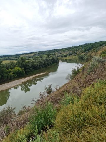 Debitul râului Prut este la cel mai scăzut nivel din ultimii şase ani